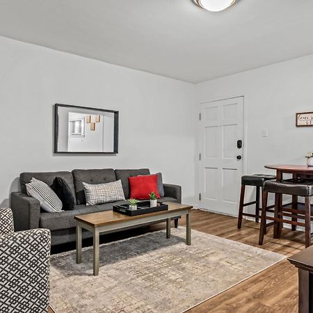 Classic City Getaway - 1 Mile Walk To Sanford Stadium! Athens Exteriér fotografie