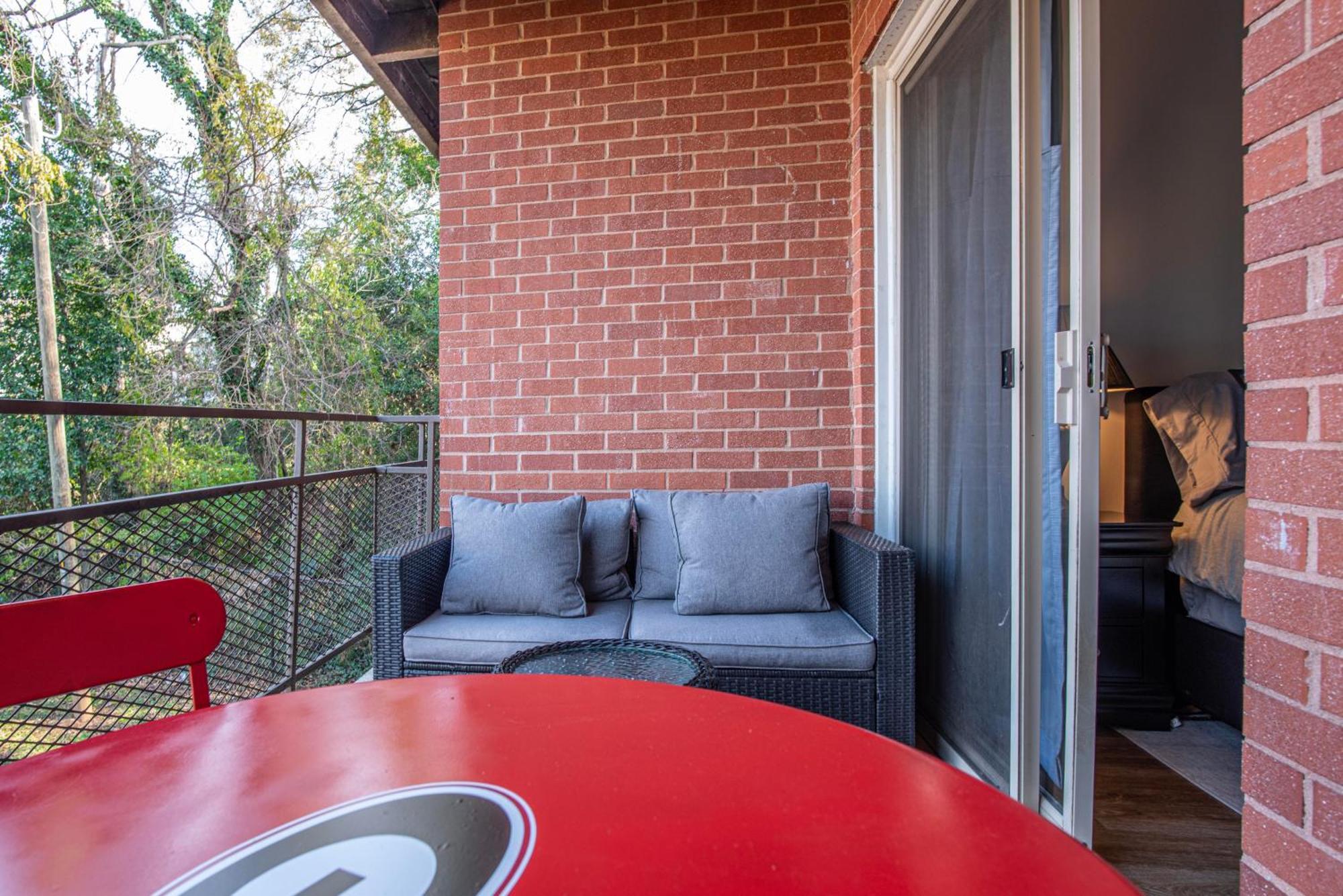 Classic City Getaway - 1 Mile Walk To Sanford Stadium! Athens Exteriér fotografie